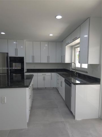 1565 Thumb Point Drive, Fort Pierce, FL 34949