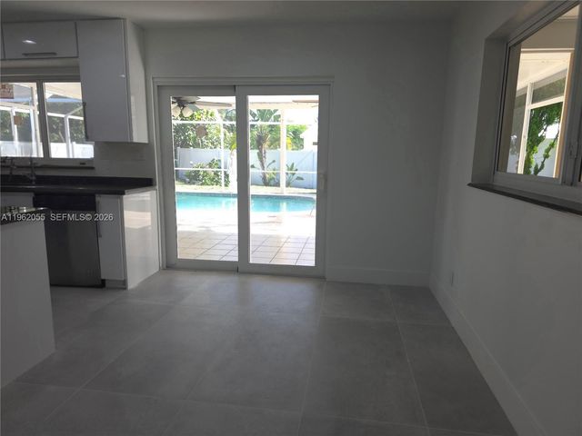 1565 Thumb Point Drive, Fort Pierce, FL 34949