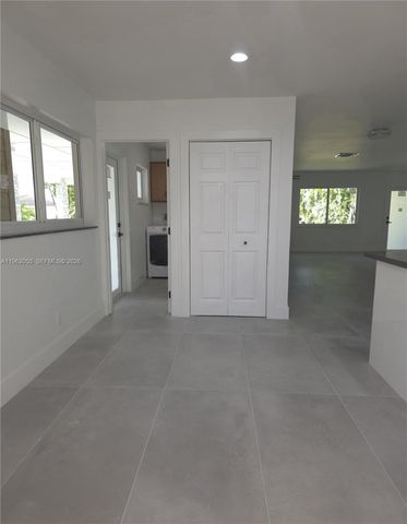 1565 Thumb Point Drive, Fort Pierce, FL 34949