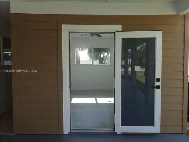 1565 Thumb Point Drive, Fort Pierce, FL 34949