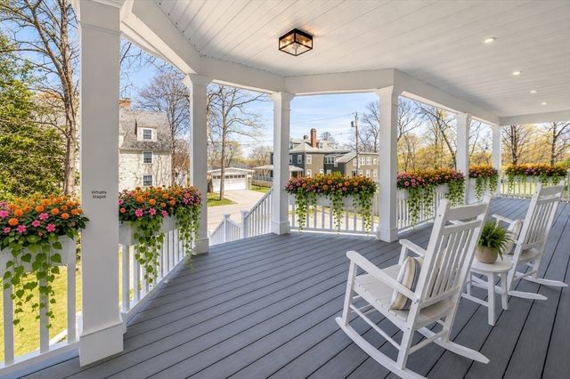 5 Cottage St, Nahant, MA 01908