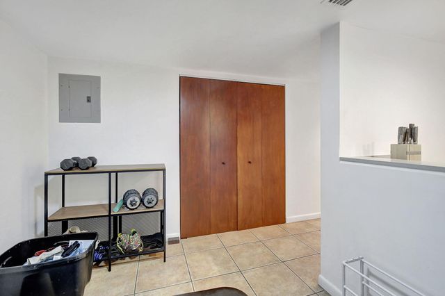 141 SW 96th Terrace 302, Plantation, FL 33324