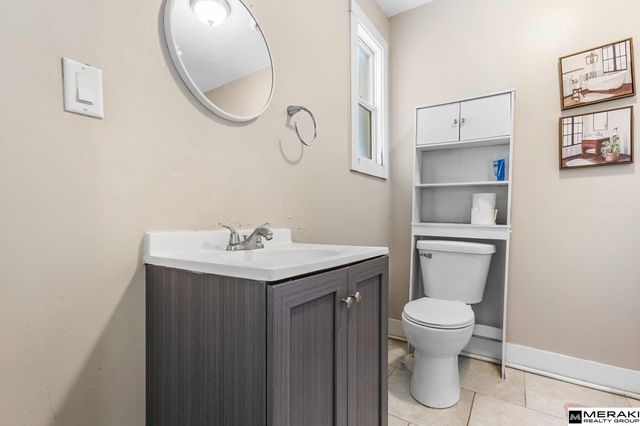 1452 S 17th Street, Omaha, NE 68108