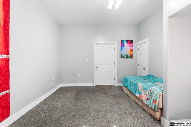 1452 S 17th Street, Omaha, NE 68108