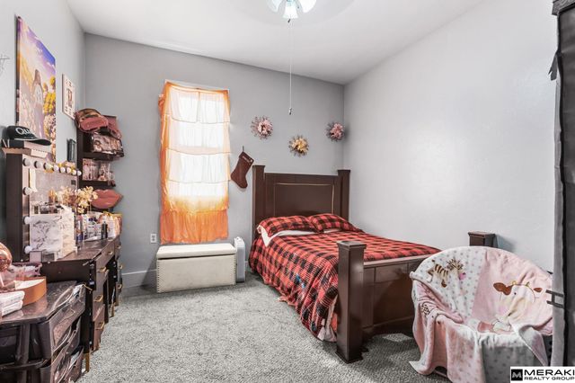 1452 S 17th Street, Omaha, NE 68108