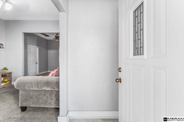 1452 S 17th Street, Omaha, NE 68108