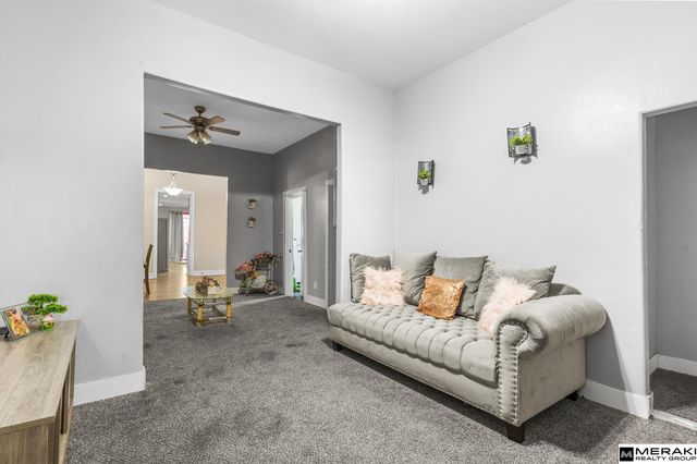 1452 S 17th Street, Omaha, NE 68108