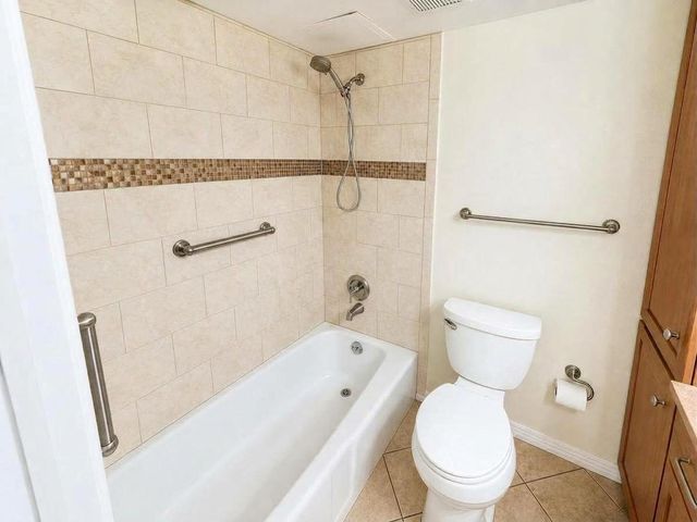 7920 Rockwood LN 112, Austin, TX 78757