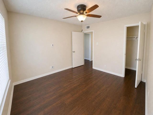 7920 Rockwood LN 112, Austin, TX 78757
