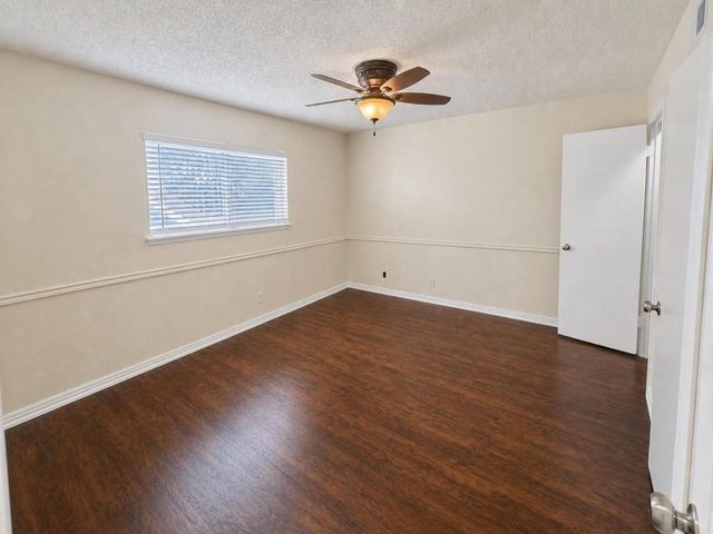 7920 Rockwood LN 112, Austin, TX 78757