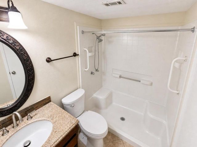 7920 Rockwood LN 112, Austin, TX 78757