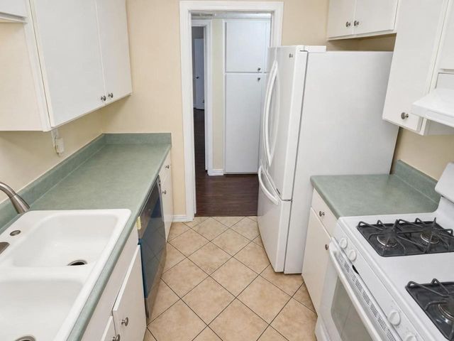 7920 Rockwood LN 112, Austin, TX 78757