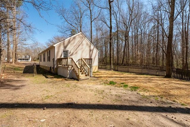 5996 T C Walker RD, Gloucester, VA 23061