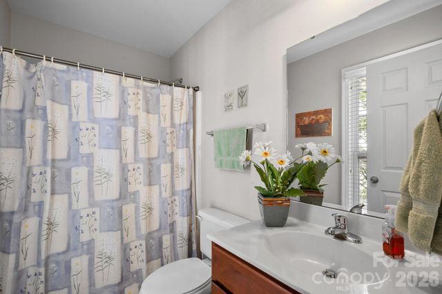500 Village Park Drive, Belmont, NC 28012