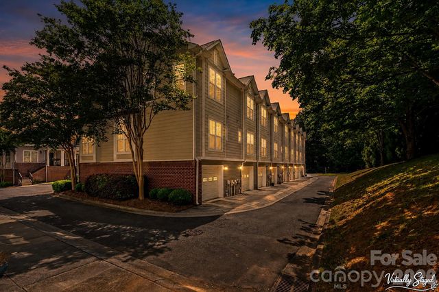 500 Village Park Drive, Belmont, NC 28012