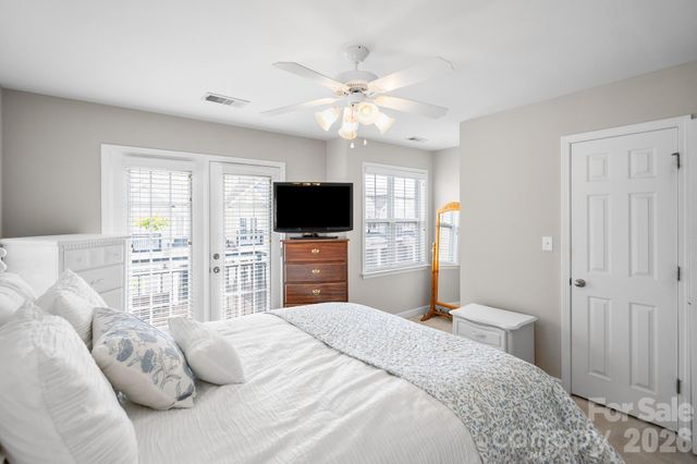 500 Village Park Drive, Belmont, NC 28012
