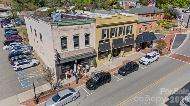 500 Village Park Drive, Belmont, NC 28012