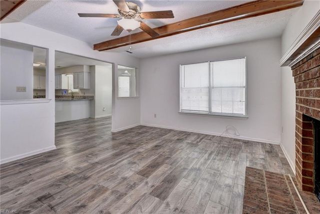 1565 Winthrope DR, Newport News, VA 23602