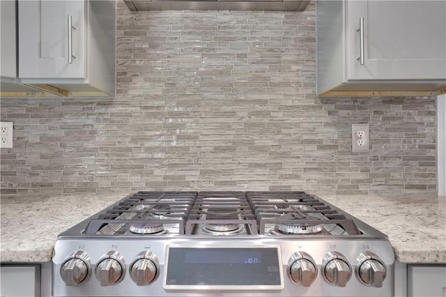 2395 Devon Leigh Walk, Duluth, GA 30096