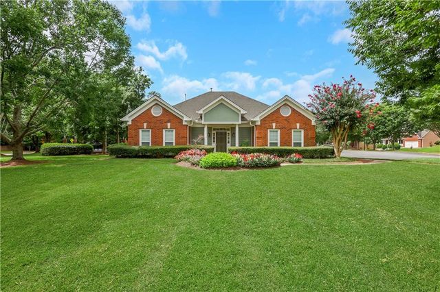 2395 Devon Leigh Walk, Duluth, GA 30096