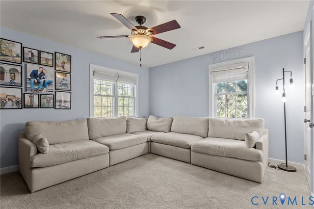 5301 Linkshire Ln, New Kent, VA 23140