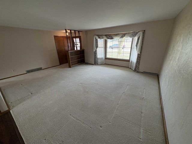 201 N ADAMS STREET, Bonduel, WI 54107