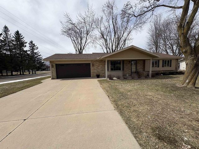 201 N ADAMS STREET, Bonduel, WI 54107