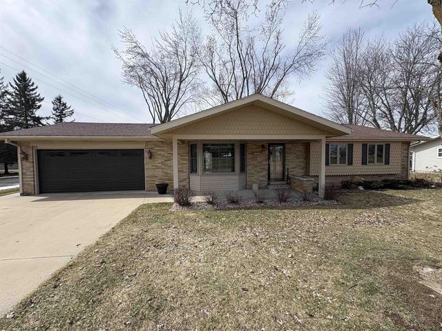 201 N ADAMS STREET, Bonduel, WI 54107