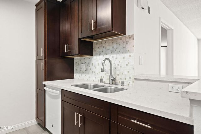 4499 Via Marisol 113A, Los Angeles, CA 90042