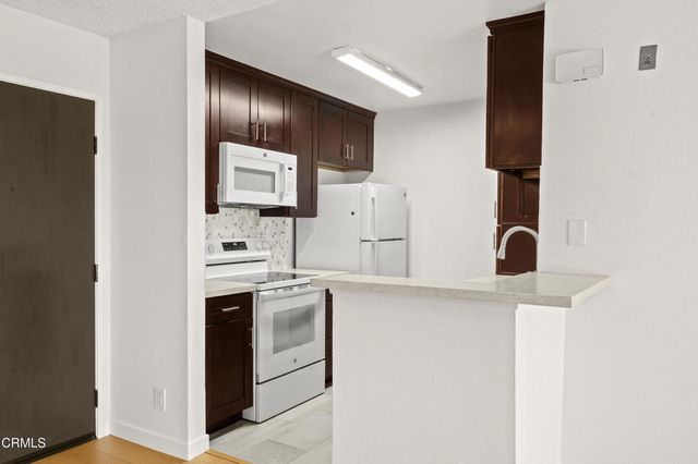 4499 Via Marisol 113A, Los Angeles, CA 90042