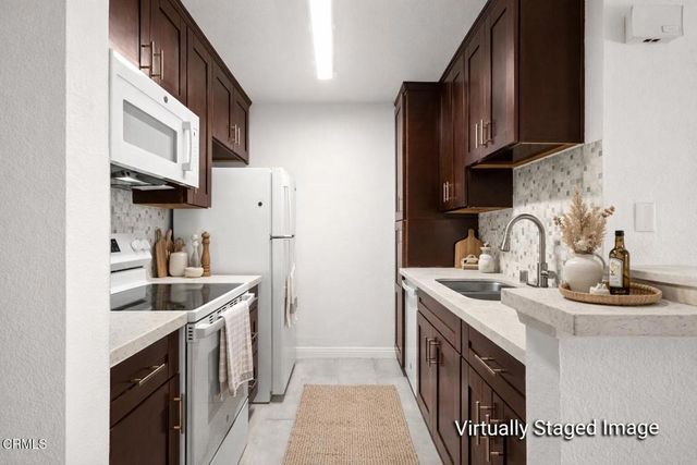 4499 Via Marisol 113A, Los Angeles, CA 90042