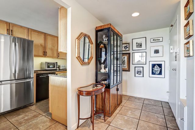 1331 Park Avenue SW UNIT 802, Albuquerque, NM 87102