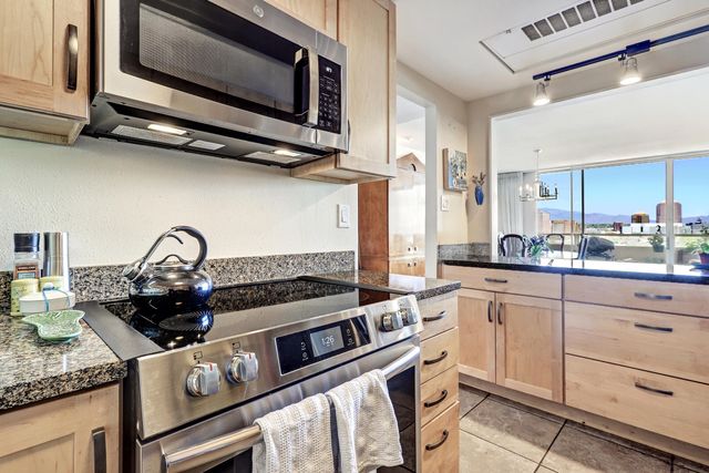 1331 Park Avenue SW UNIT 802, Albuquerque, NM 87102