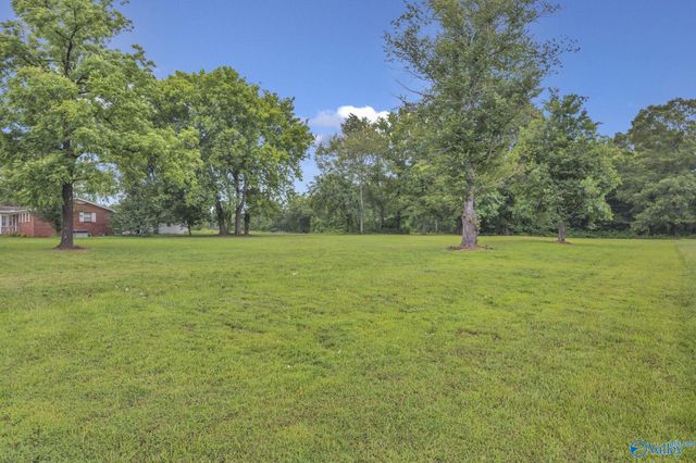 1817 Hine Street South, Athens, AL 35611