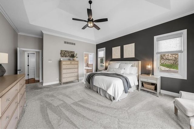 11302 W 140th Terrace, Overland Park, KS 66221