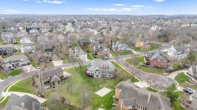 11302 W 140th Terrace, Overland Park, KS 66221