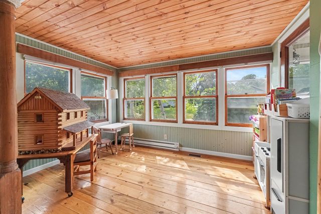 118 S Ridge Street, Crown Point, IN 46307