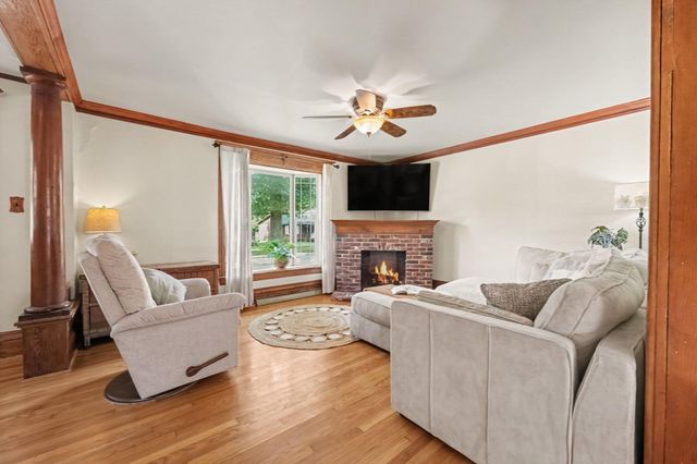 118 S Ridge Street, Crown Point, IN 46307