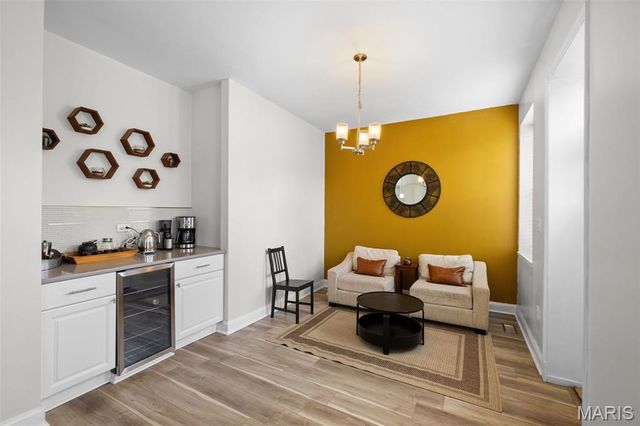 2134 Nebraska Avenue, St Louis, MO 63104