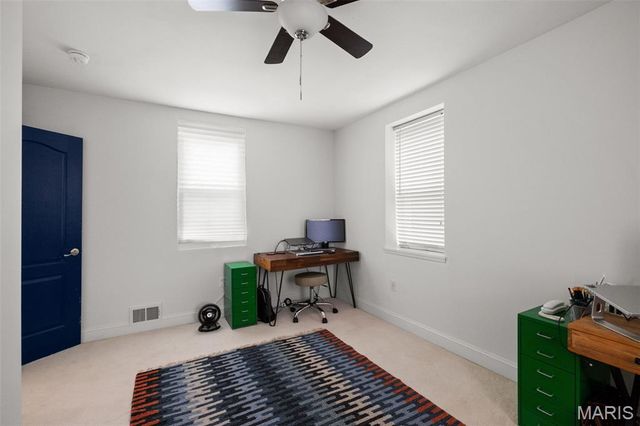 2134 Nebraska Avenue, St Louis, MO 63104