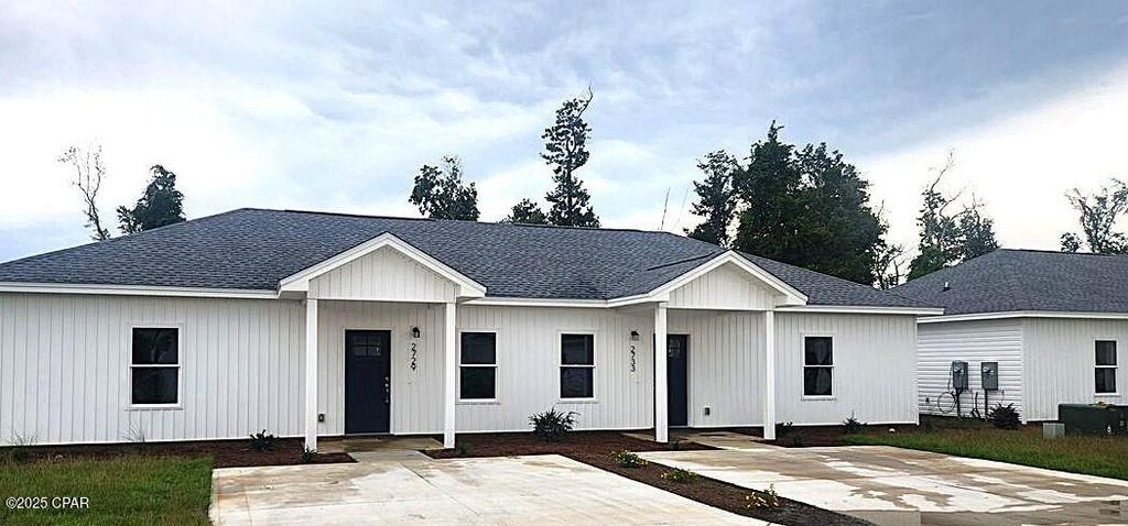 2728 Carol Lane, Panama City, FL 32405