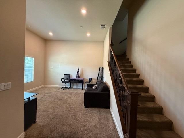 3725 W Clinton Avenue, Visalia, CA 93291