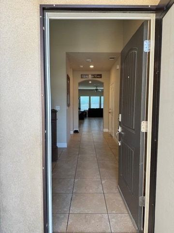 3725 W Clinton Avenue, Visalia, CA 93291