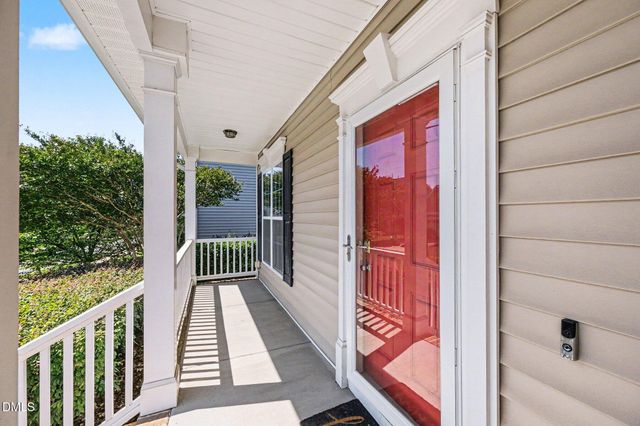 910 Wood Meadow Lane, Durham, NC 27703