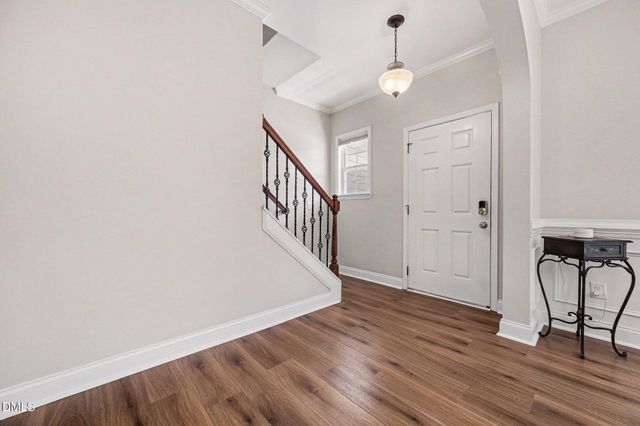 910 Wood Meadow Lane, Durham, NC 27703