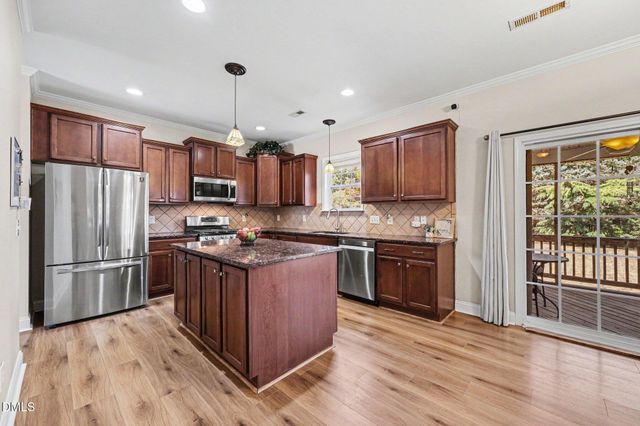910 Wood Meadow Lane, Durham, NC 27703