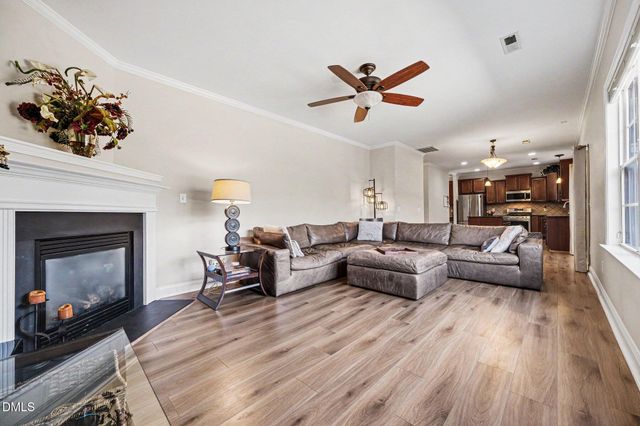 910 Wood Meadow Lane, Durham, NC 27703