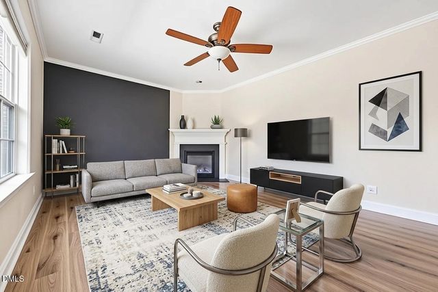910 Wood Meadow Lane, Durham, NC 27703