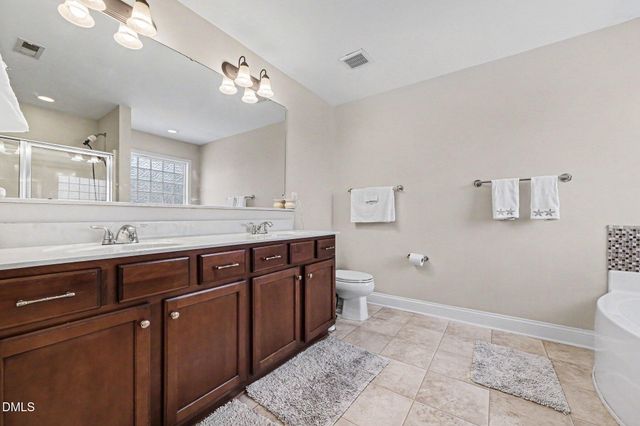 910 Wood Meadow Lane, Durham, NC 27703