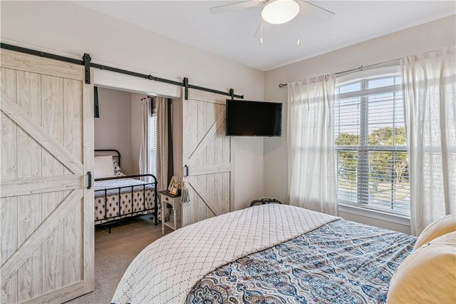 1901 Mariners Circle, St Simons Island, GA 31522